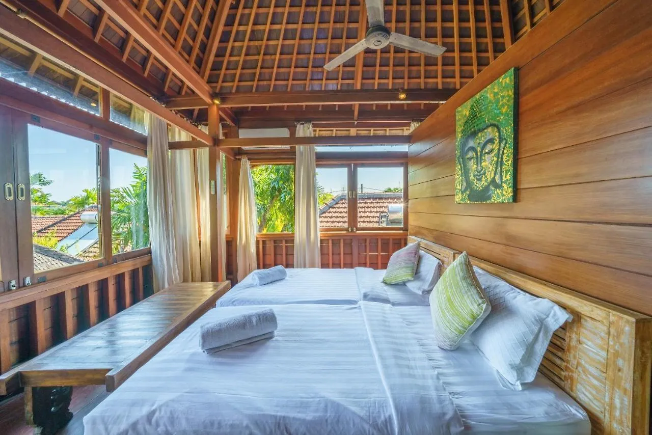 Villa Santhi - Beautiful Villa With Large Pool In Seminyak 0*, 세미냑