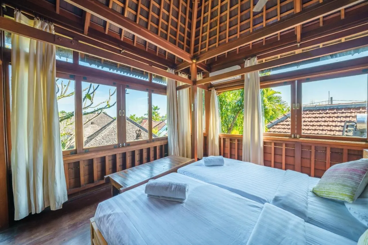 Villa Santhi - Beautiful Villa With Large Pool In Seminyak 0*, 세미냑