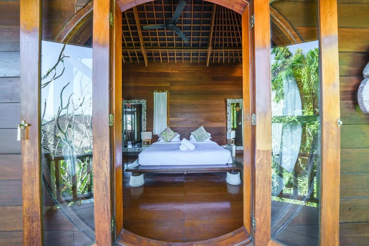 Villa Santhi - Beautiful Villa With Large Pool In Seminyak