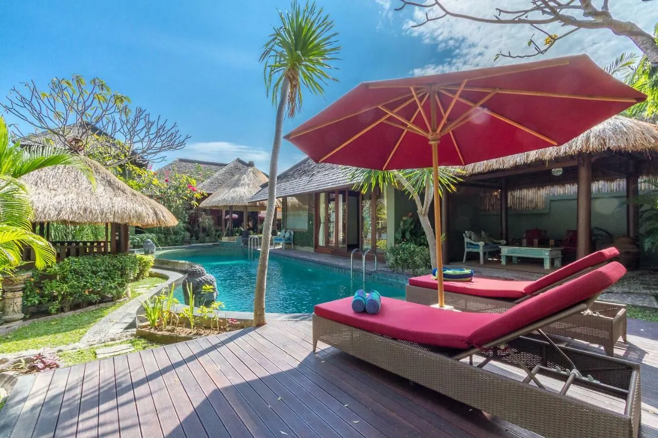 Villa Santhi - Beautiful Villa With Large Pool In Seminyak